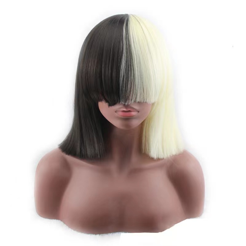 This is acting black, light and gold mixed-color cosplay wig, the same as that of cross-border European and American star singers Application Scenario