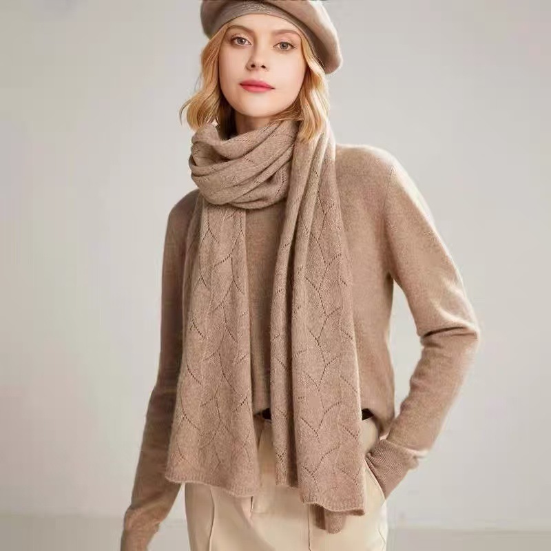 2025 Autumn/Winter new 100% pure wool scarf for women, Korean style warm knitted versatile shawl, long hollowed-out scarf details Picture