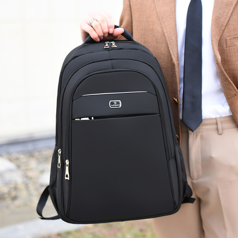 New minimalist men's backpack, outdoor multi-functional laptop bag, travel large-capacity business backpack for men Application Scenario