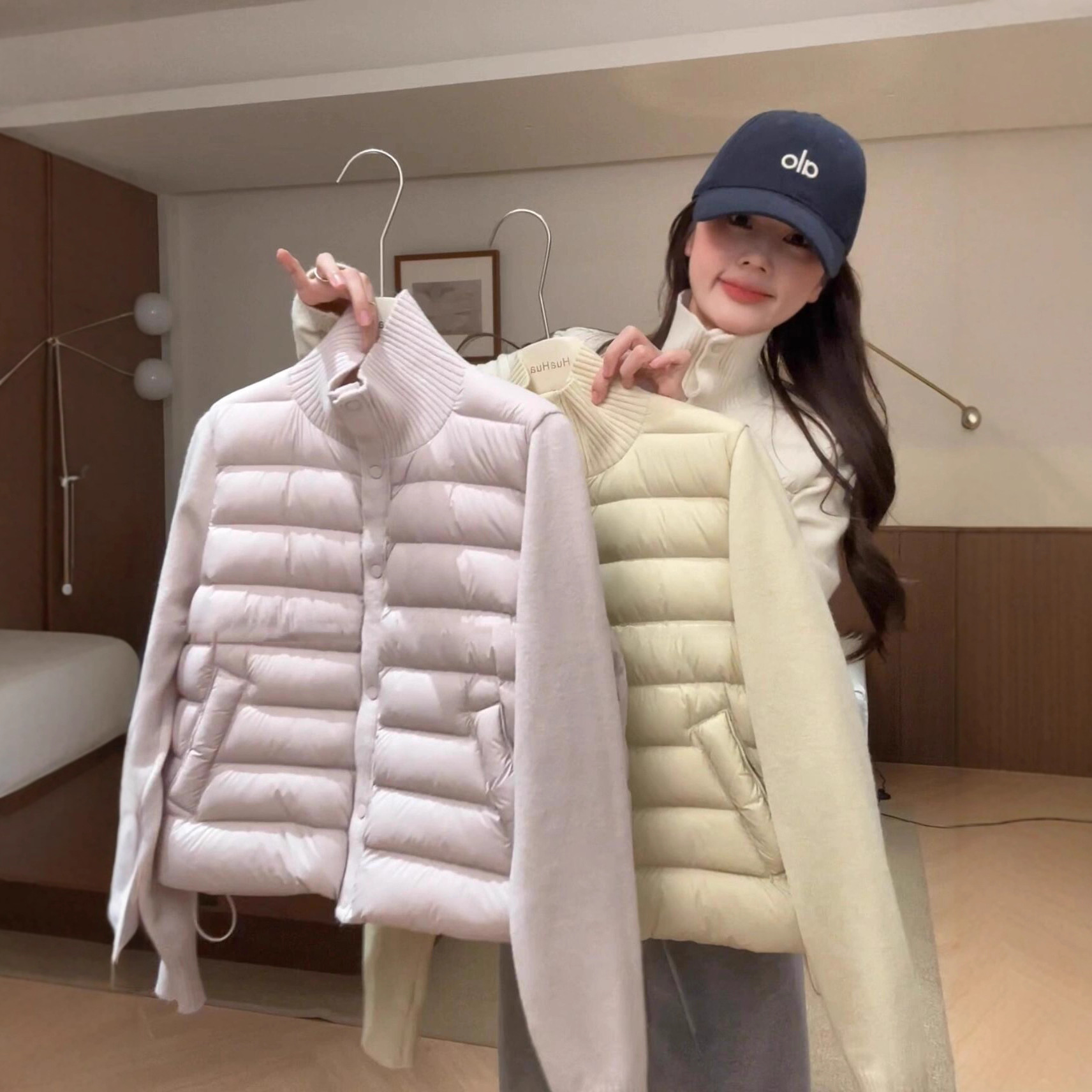 Light and thin rib down jacket for women, 2025 new style knitted stand-up collar patchwork autumn and winter 90 white duck down warm coat details Picture