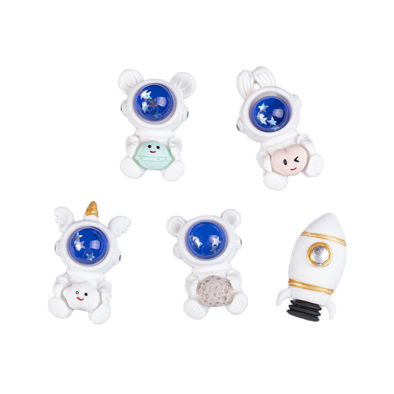 New resin accessory cartoon astronaut Galaxy Guardian Astronaut diy phone case patch surprise blind box Item Picture