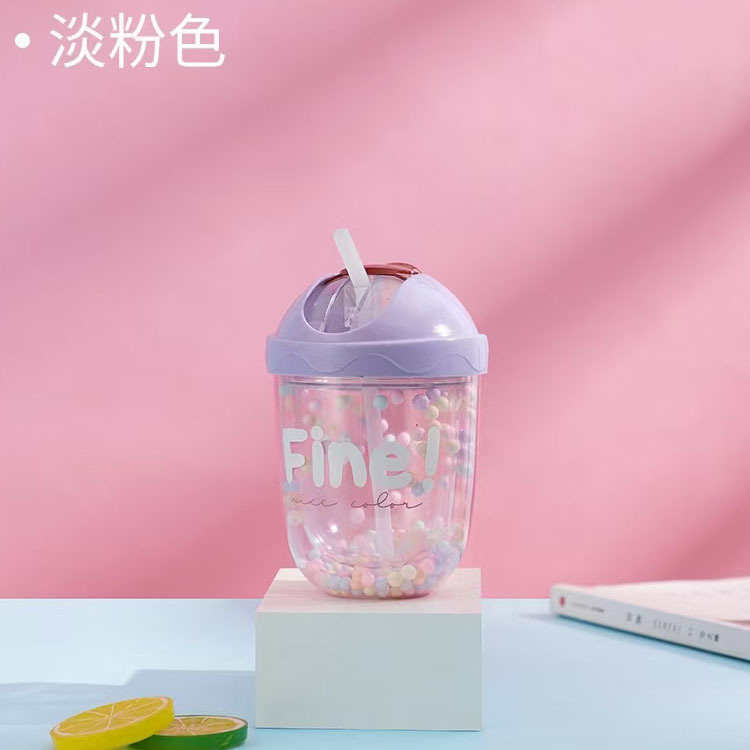 New Colorful Story Series Fat Tuk Cup Portable Slip-Cover Large Cup Mouth Creative Fashion Personality Handy Plastic Water Cup Application Scenario