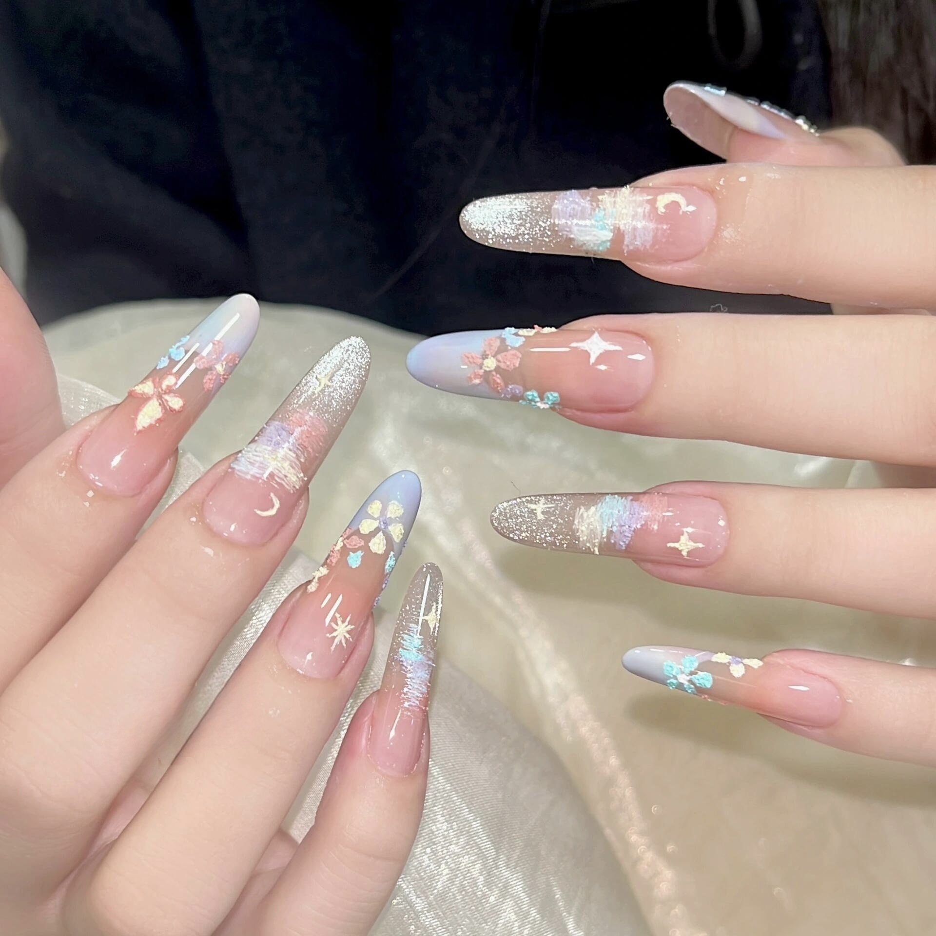 莫奈花园穿戴甲春夏ins手工美甲成品甜美小花假指甲2025新款显白