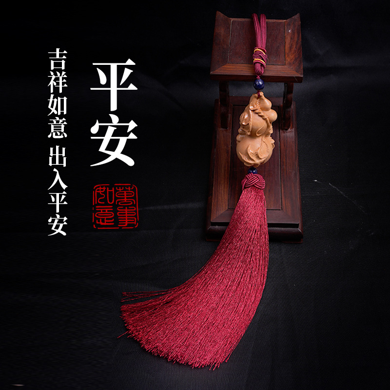 Boxwood gourd car hangers, new Chinese-style tassel accessories, car interior ornaments, cultural and artistic hanging ornaments, original wholesale details Picture