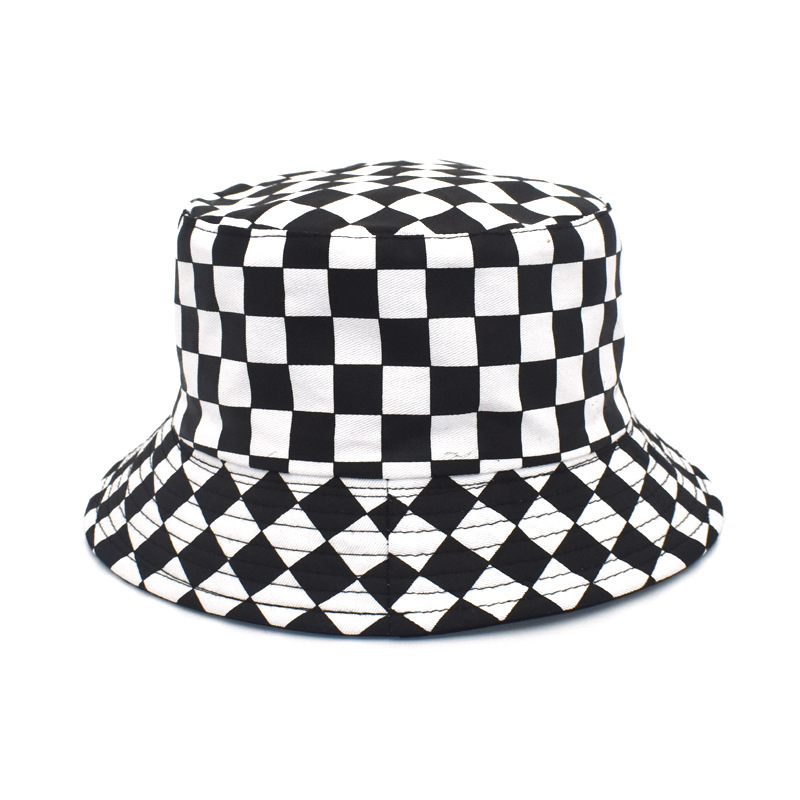 2020 New fashionable checkered fisherman hat for women, cotton breathable summer hat, travel Korean version, double-sided basin hat for men, hair replacement