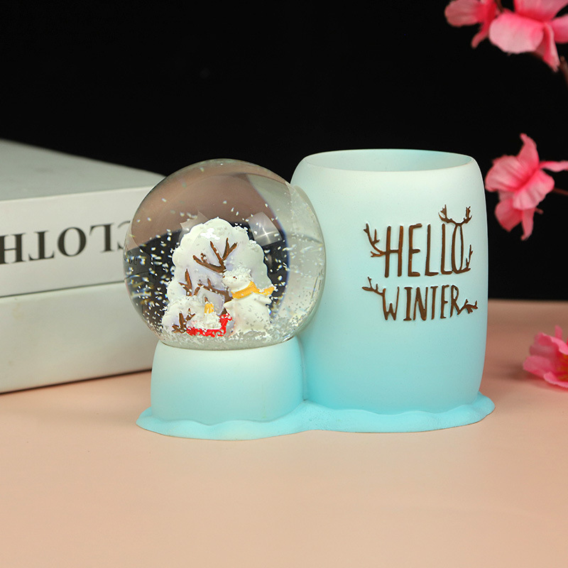 Creative Cartoon Crystal Ball Pen Holder Bear Resin Crafts Birthday Gift Office Home Desktop Stationery Decoration details Picture