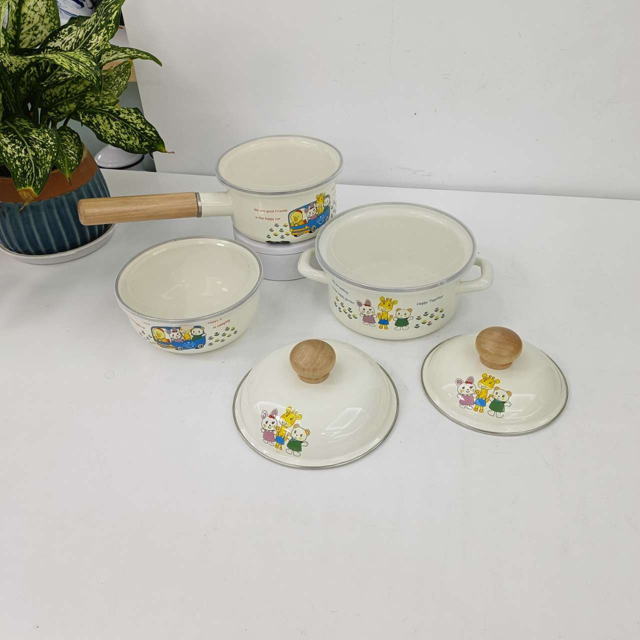 搪瓷烧锅/单柄奶锅/冰碗产品图