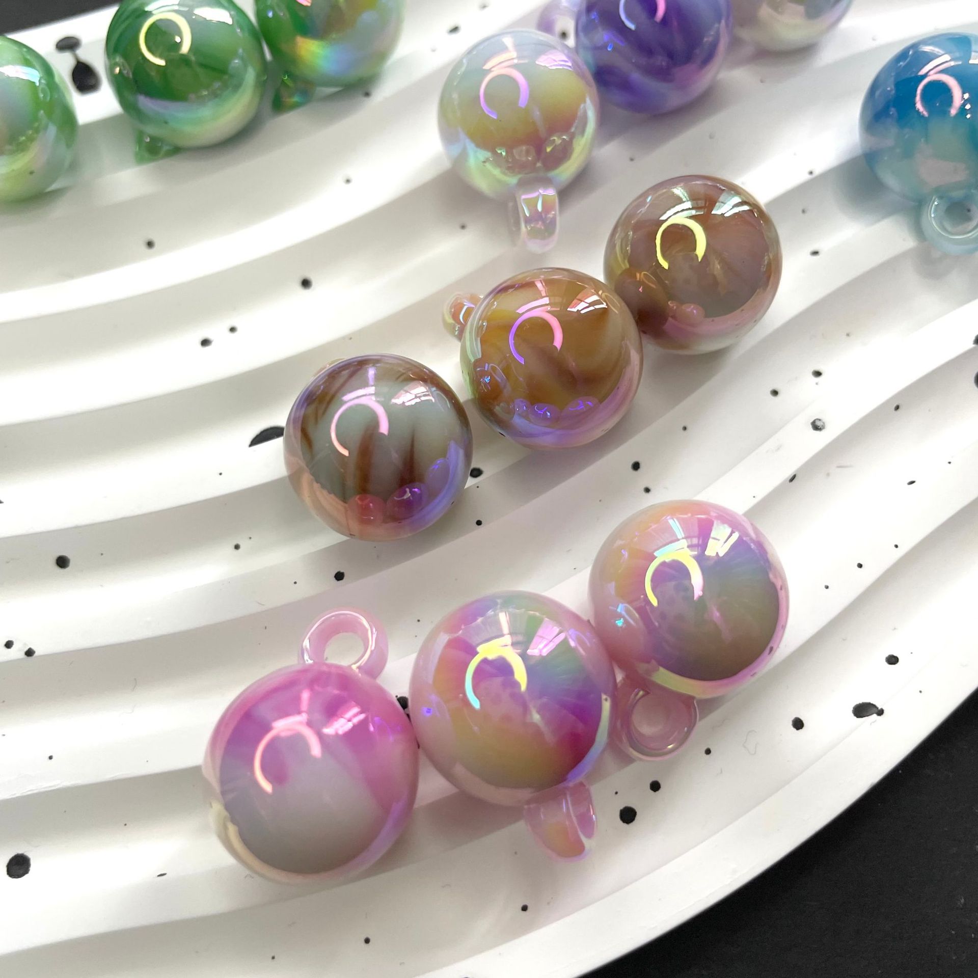 16Mm Electroplated Uv Hanging Hole Acrylic Two-Color Gradient Bead Diy Bracelet Necklace Mobile Phone Chain Loose Bead Accessories Specification drawing