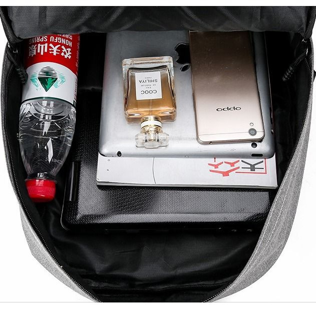 Computer bag, Korean-style travel backpack, middle school schoolbag, large-capacity male and female college style casual and fashionable backpack Application Scenario