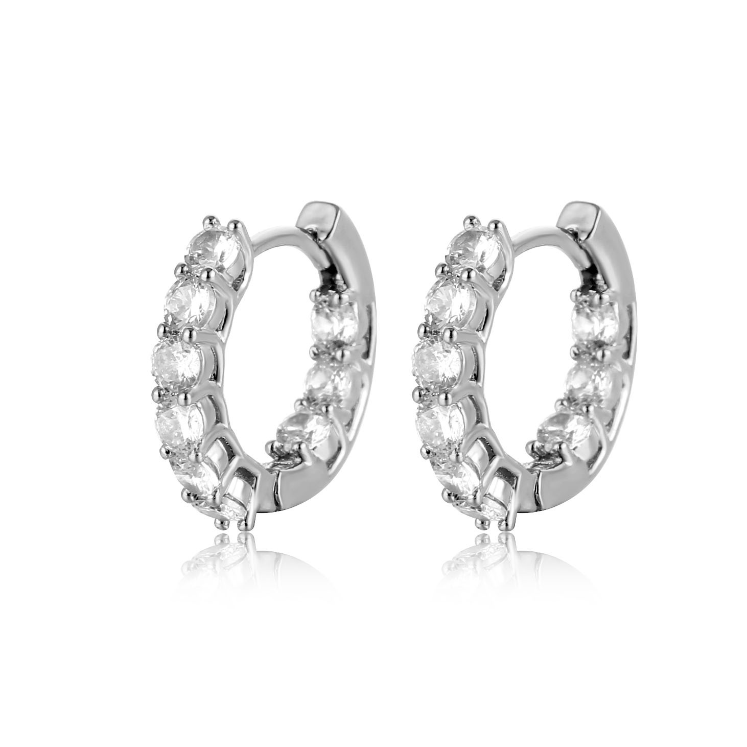 Kashi Accessories Square white diamond-encrusted geometric square earrings, trendy and popular earring round diamond earrings Item Picture