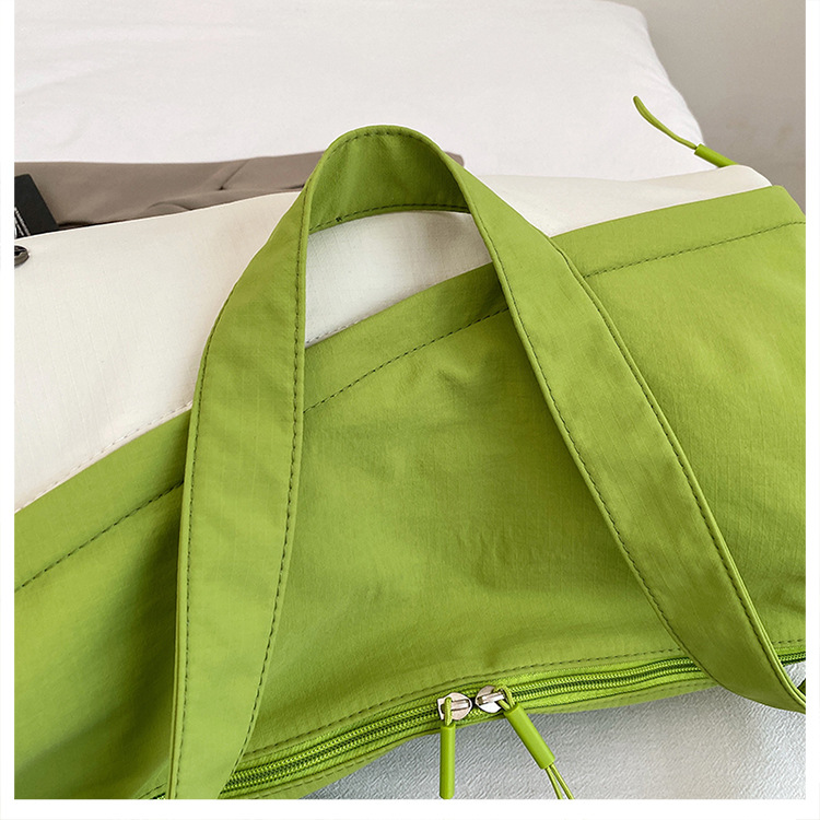 跨境韩版包包女2025新款防水尼龙包时尚新月包百搭轻便斜跨包详情15