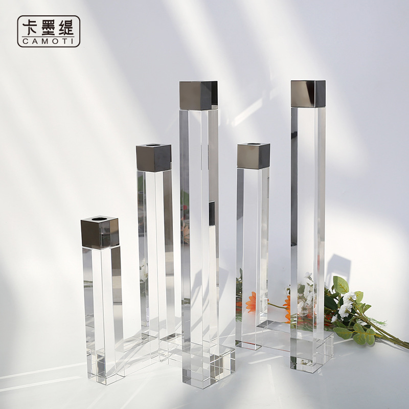 High-end Nordic crystal candlestick ornaments for wedding romantic candlelight dinners, wholesale of candles and candlesticks for Western restaurants and hotels