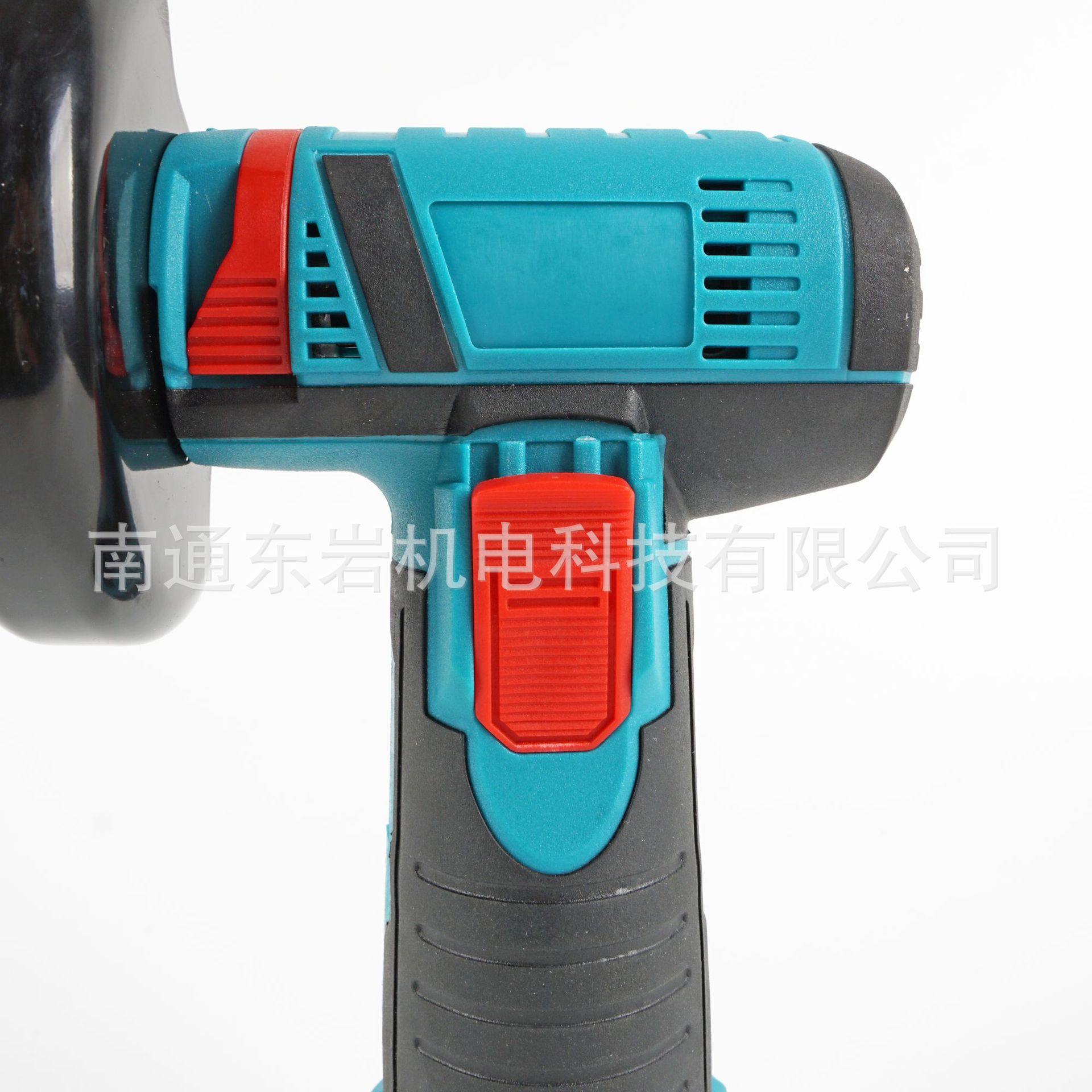 Multi-Function 3-Inch Mini Lithium Electric Angle Grinder Rechargeable Micro Polisher Cutting Hand Mill Electromechanical Mill Wholesale Application Scenario