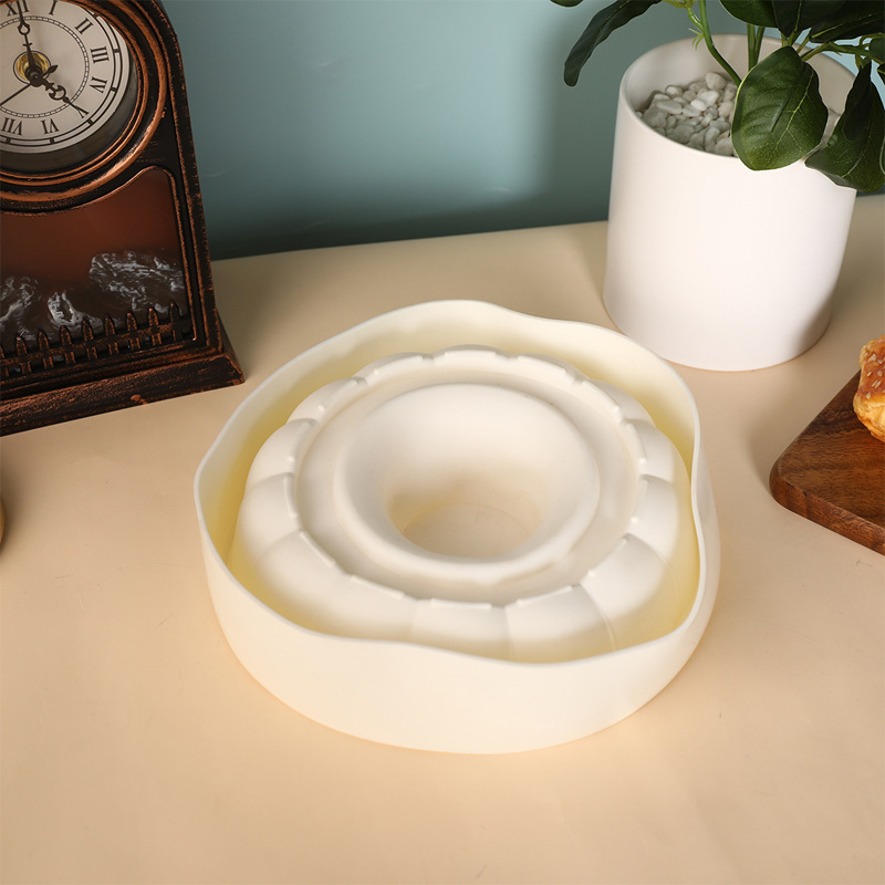 Mousse cake molds, French dessert molds, round flower-shaped DIY baking silicone molds, factory direct sales details Picture