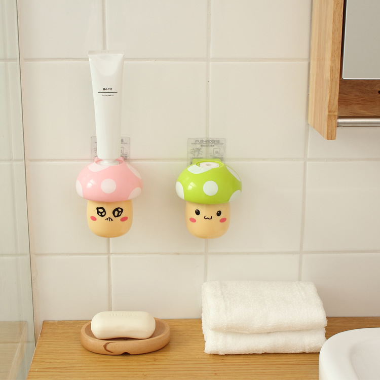 Custom toothpaste dispenser with cup set Children's non-binding adhesive automatic toothpaste dispenser source factory