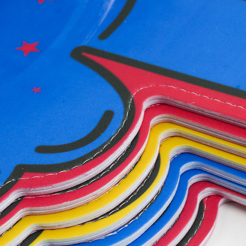 EVA atmosphere foam big hands for the 2026 World Cup cheering gloves in the United States, Canada and Mexico, custom-made sponge palms for the shortlisted teams details Picture