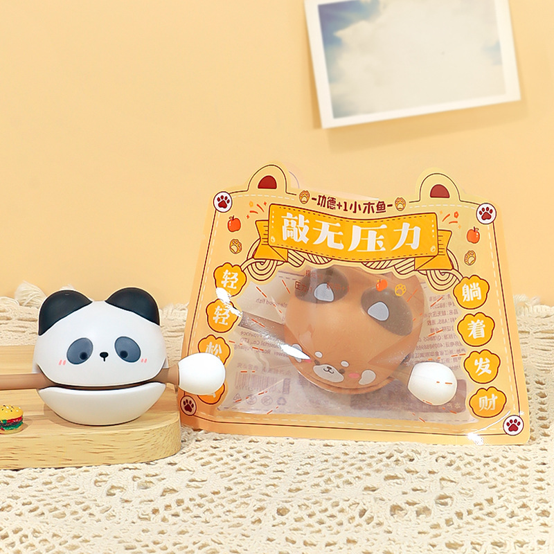 "Tap to Relieve Stress Merit +1 Small wooden Fish Stress-relieving figure-piece for office workstations, Tap to control emotions, heal and relieve stress toys. Application Scenario