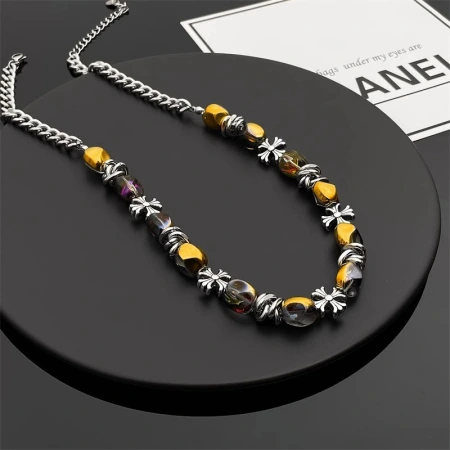 New cold and cool style necklace, women's niche design, high-end sweatshirt, sweater chain, hip-hop collarbone chain, cross flower beaded New cold and cool style necklace, women's niche design, high-end sweatshirt, sweater chain, hip-hop collarbone chain, cross flower beaded