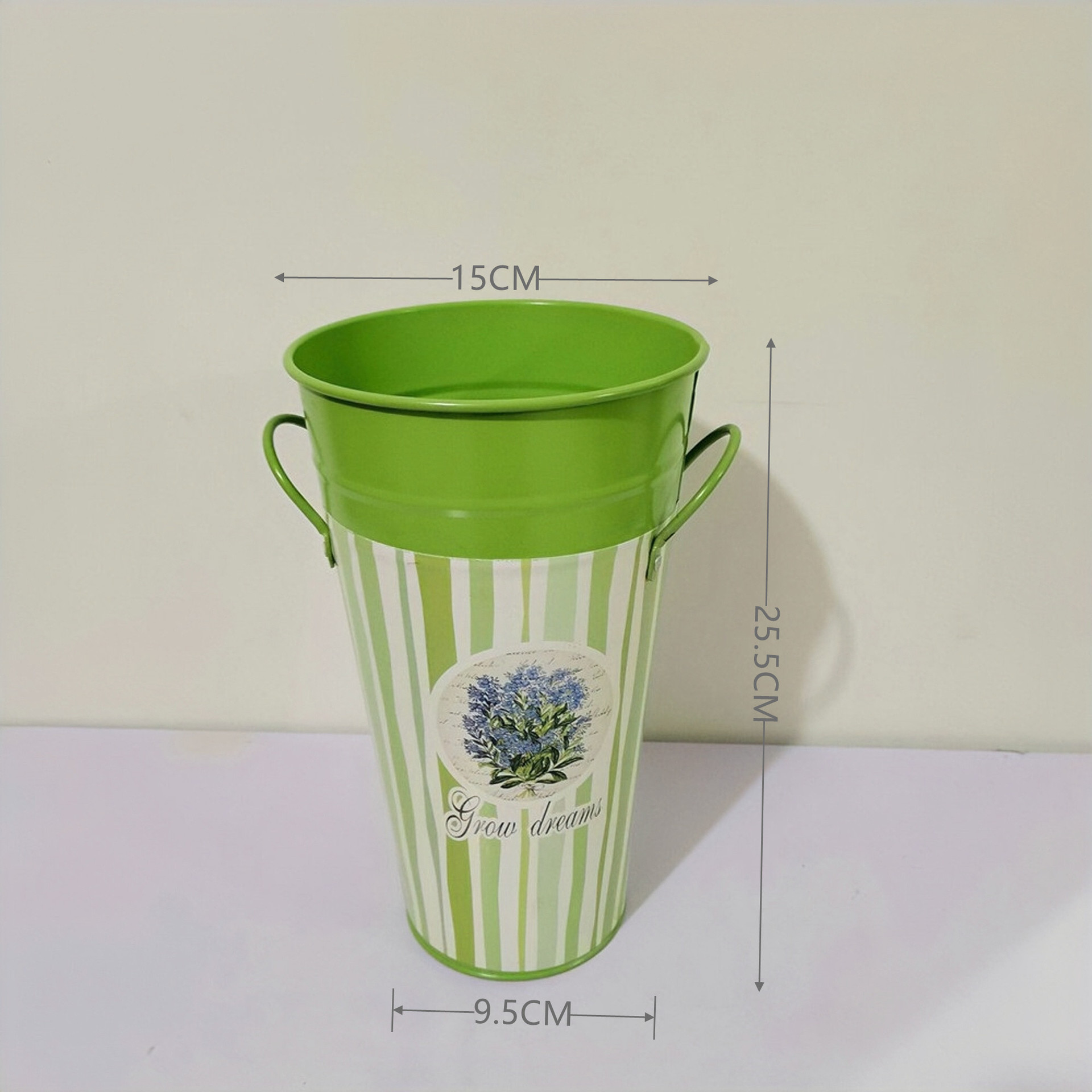 金属工艺品实物图