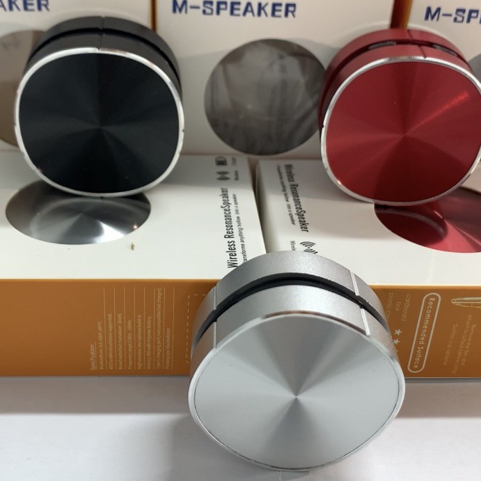The 2025 new cross-border e-commerce black technology bone conduction Bluetooth speaker wireless portable resonance small speaker M1R Application Scenario