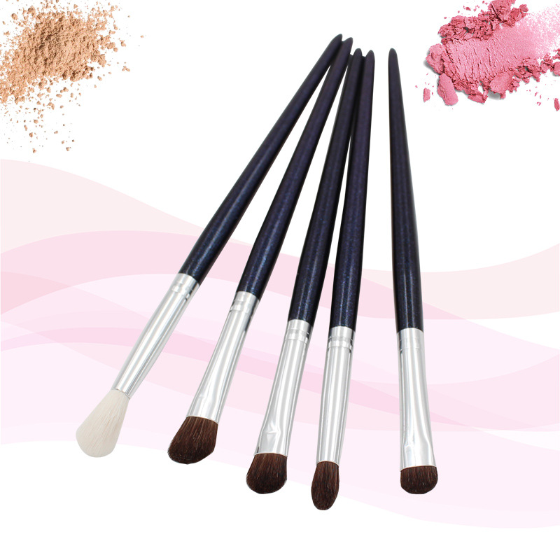 Starry Blue Pony Hair Eye Brush Set Eyeshadow Eye Socket Nose Profile Highlight Smudgy Smoke Brush Application Scenario