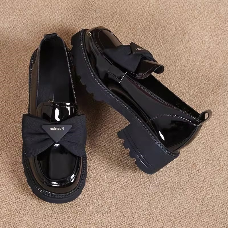 软皮春夏季新款乐福鞋漆皮蝴蝶结单鞋女粗跟厚底英伦风百搭小皮鞋