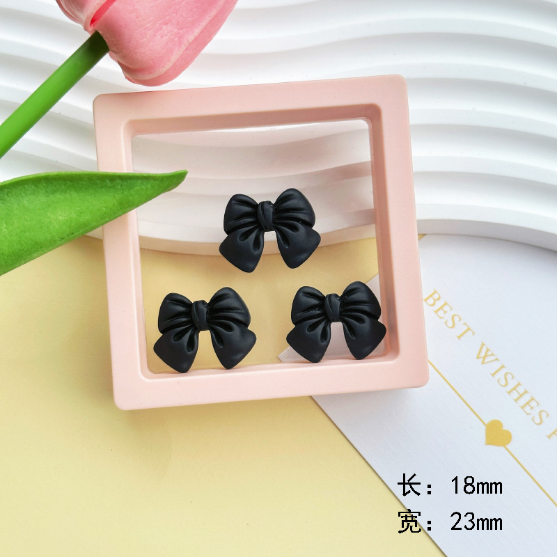 Cartoon simulation bow tie diy resin accessories, phone cases, cream glue DIY hair clips, wholesale of handcrafted materials pic 17
