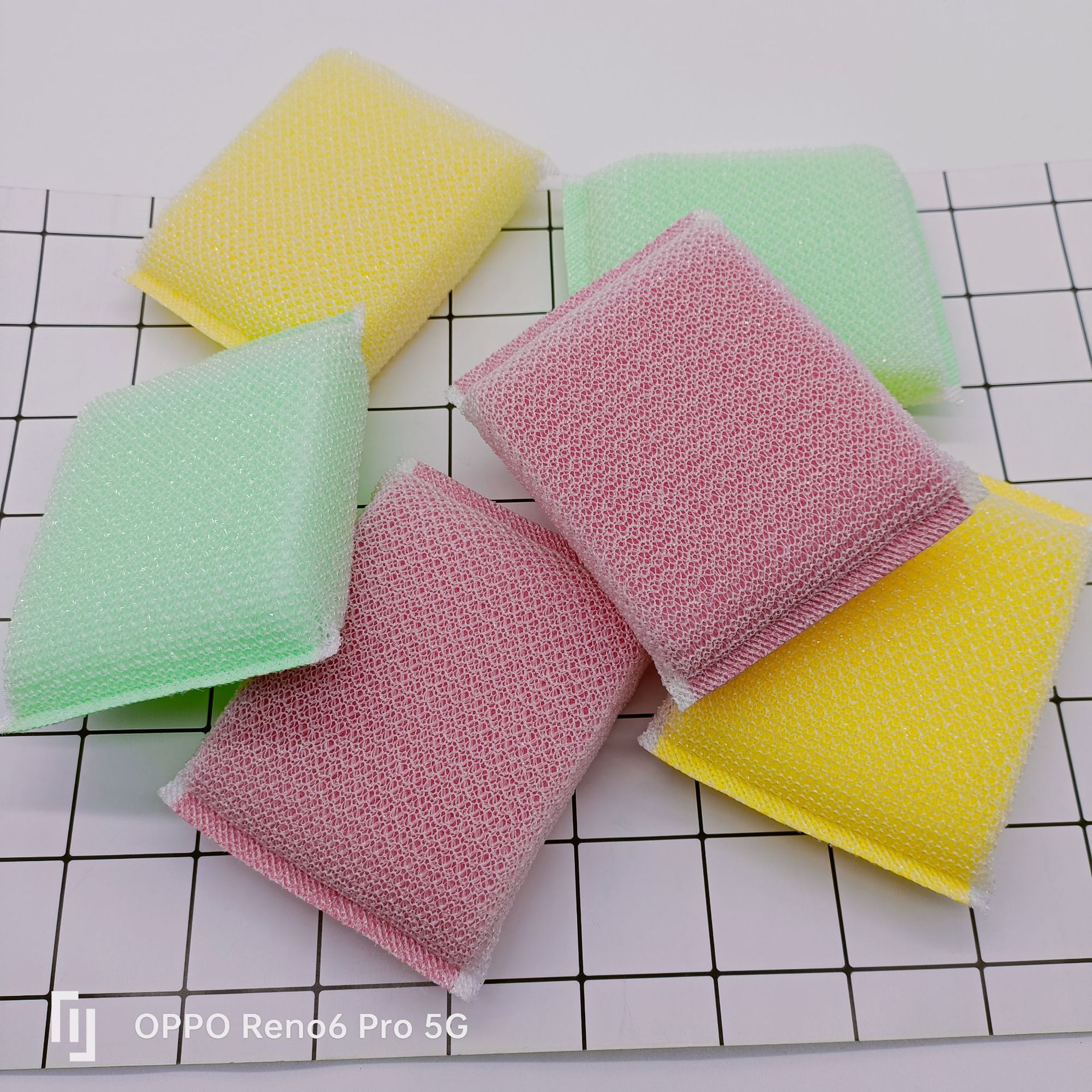 Three-piece thickened color brush King Dishwashing sponge brush scouring pad multi-functional cleaning magic tool, one-yuan or two-yuan supply Specification image