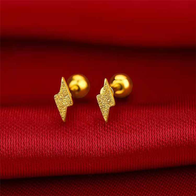 The manufacturer exclusively supplies new Korean version screw ear bone nails, titanium steel ear nails, vacuum electroplated heart-shaped star snowflake earrings for women Specification image
