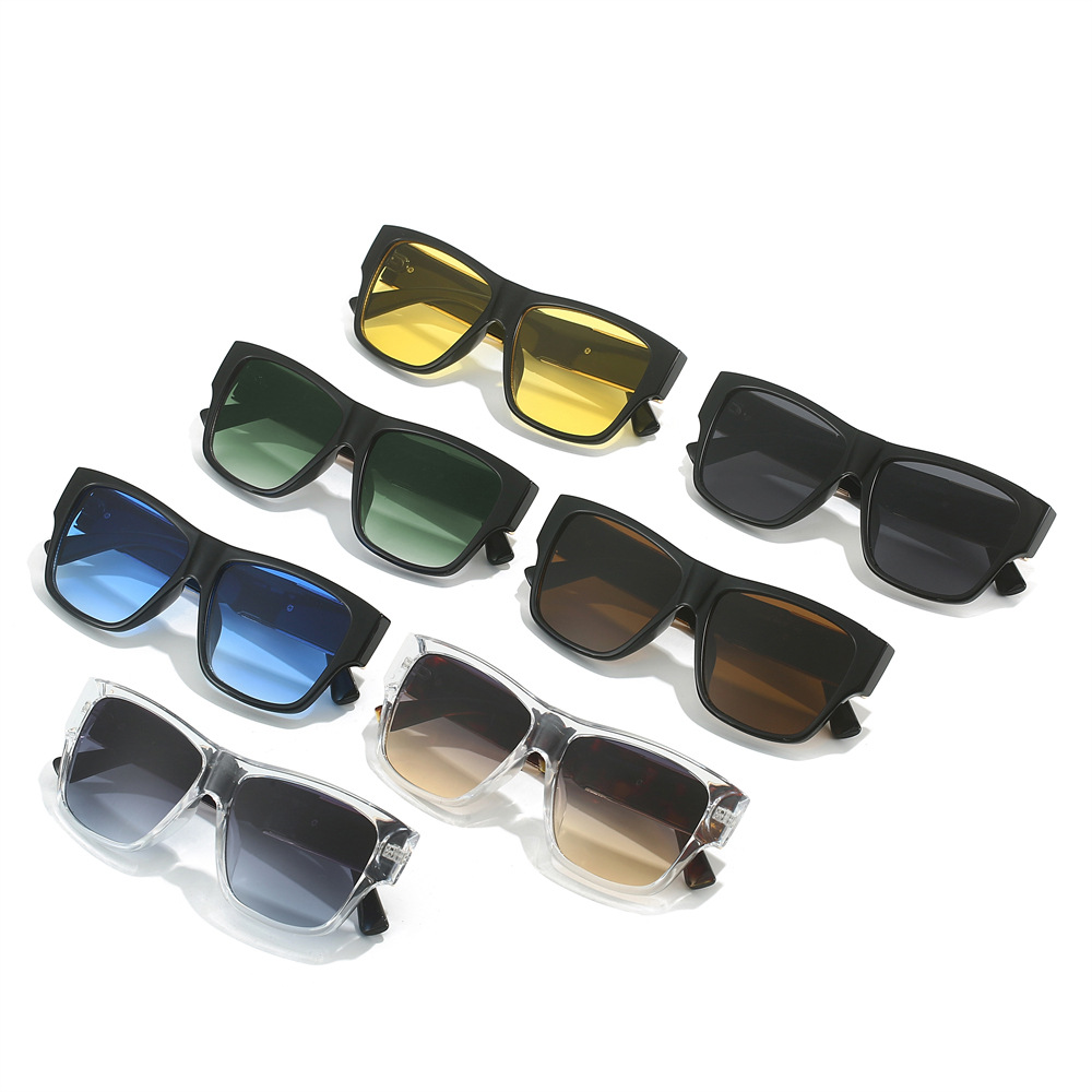 New fashionable metal-rimmed European and American men's personalized and trendy sunglasses for sun protection, light luxury ins women's internet-famous sunglasses Application Scenario