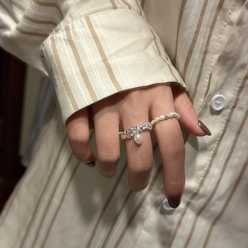 S925 sterling silver Korean version fashionable pearl ring with texture, niche design, retro Korean style ring IN wholesale details Picture