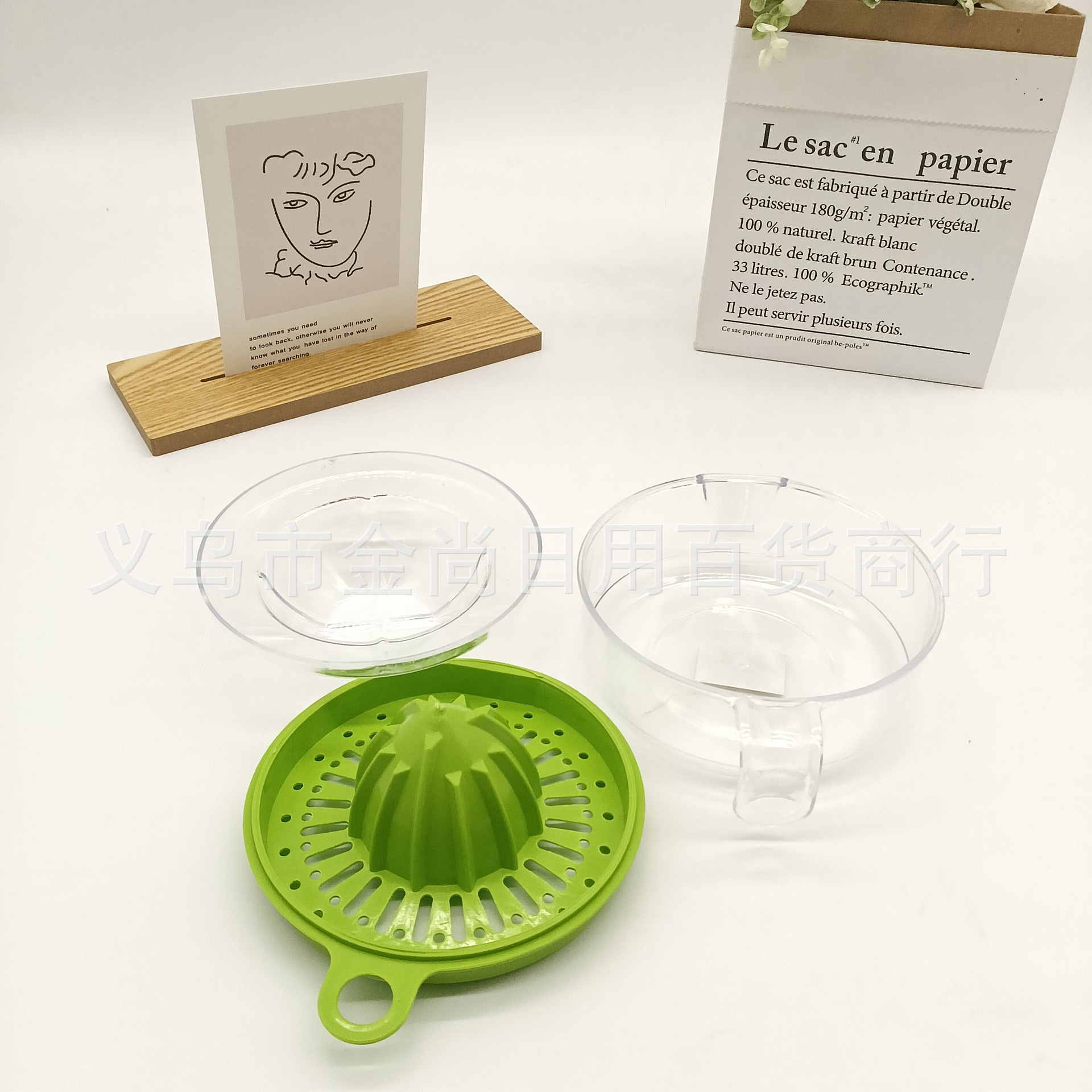 Cross-border wholesale manual juicer with graduated measuring cup, fruit juicer, simple orange and lemon juicer cup details Picture