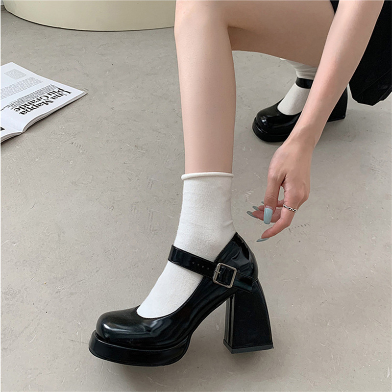 女式时装单鞋实物图