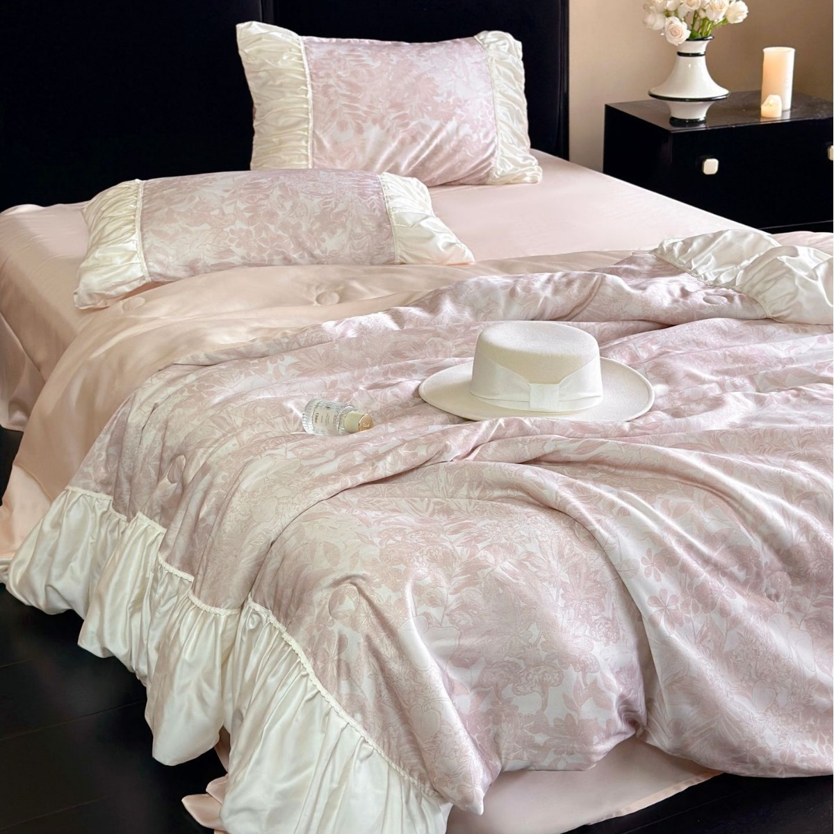 French Girlish Heart 60-piece Lenzing Tencel Summer Quilt Set, Pleated Lace Cool Summer Quilt, Air Conditioner Quilt, Thin quilt details Picture