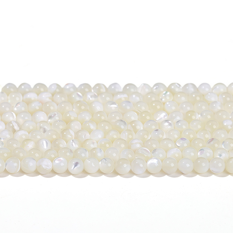 Jingde Jewelry offers natural white butterfly shell round beads, small beads, and white pearl shell loose beads for diy jewelry accessories wholesale Item Picture