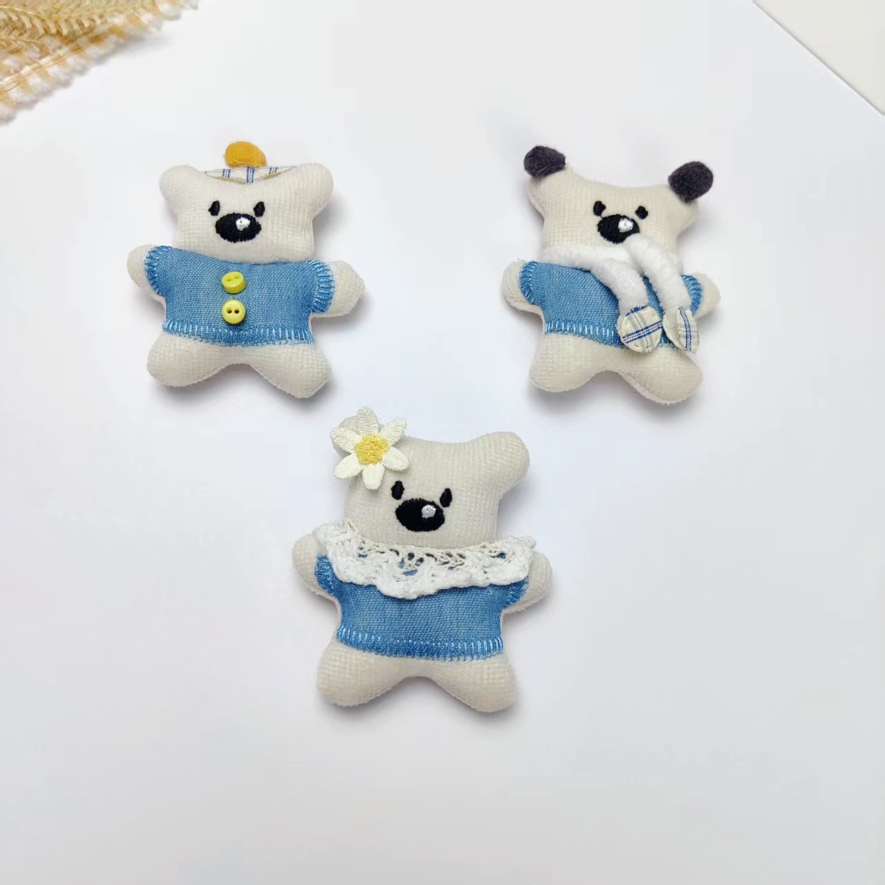 卡通布艺充棉小熊公仔衣服配件儿童可爱胸针包包服饰装饰配饰批发详情8