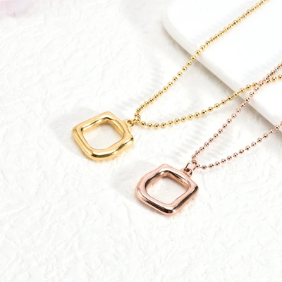 Europe And The United States Cross-Border Fashion Jewelry Hip Hop Stainless Steel Necklace Ins Cold Wind Does Not Fade Mouth Line Pendant