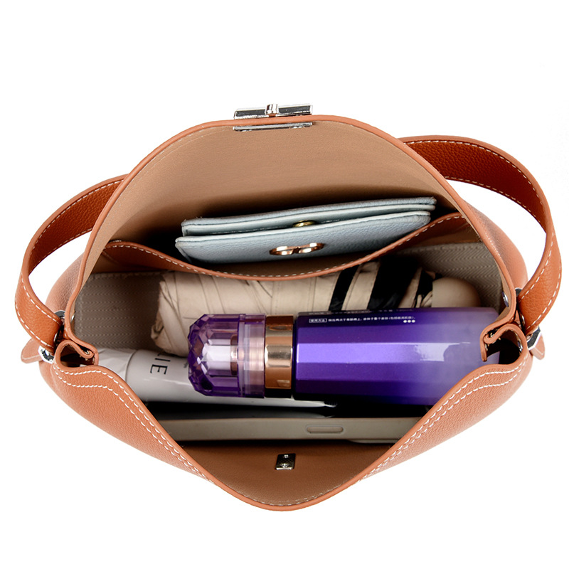 定制箱包皮具实物图