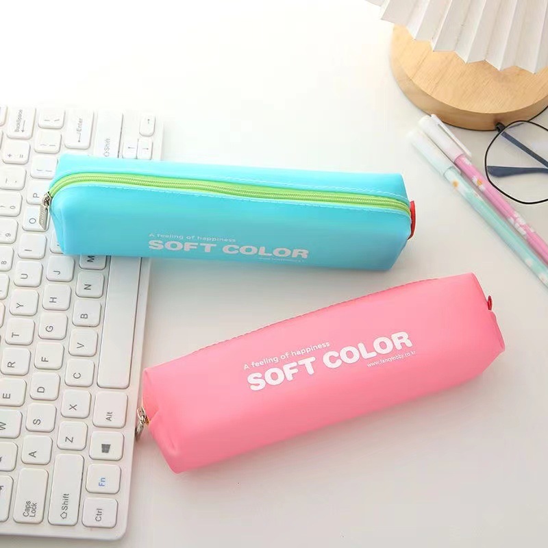 Korean candy-colored pen case factory direct sales, jelly glue, cute girls, large-capacity color-blocking sweet stationery bag storage Specification image