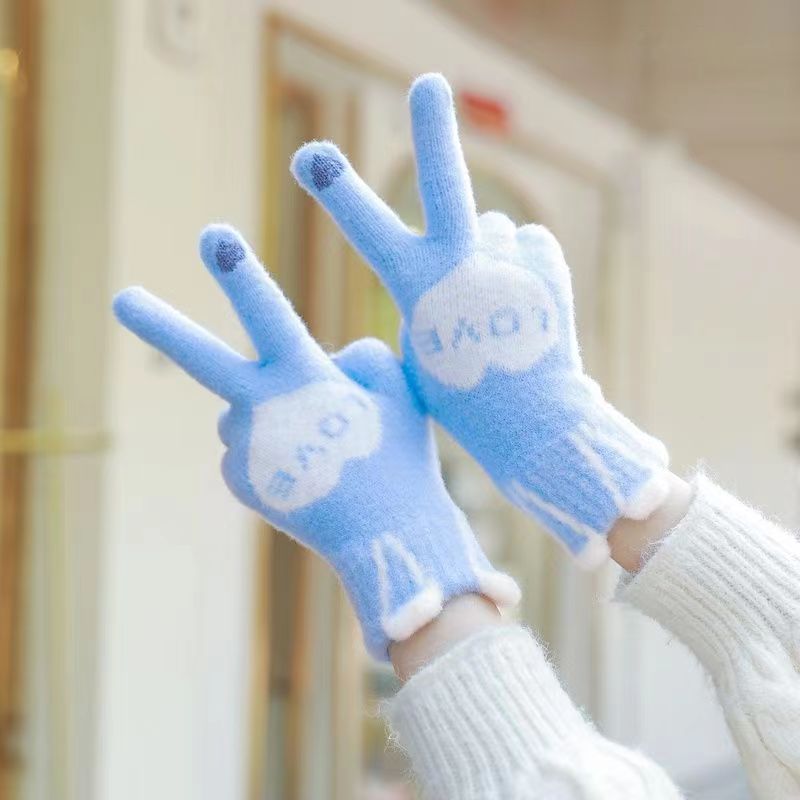 Autumn and winter gloves: Cute rabbit ears for girls, touch screen knitted warm student touch screen cold-proof fleece gloves Application Scenario
