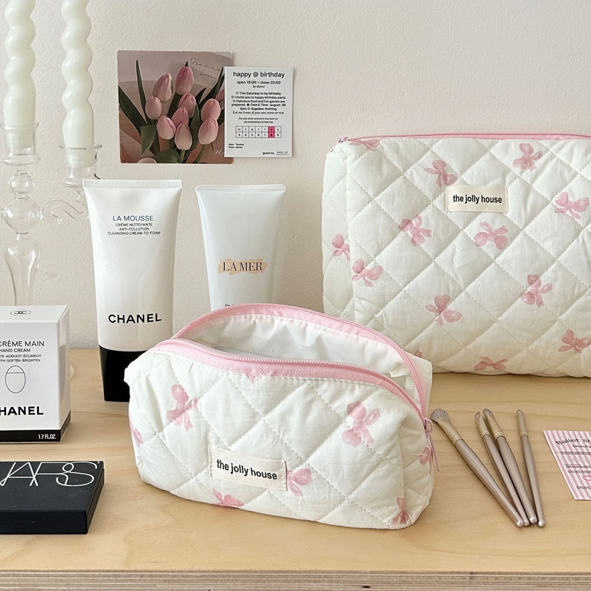 Simple bow travel portable makeup bag, large capacity, high-end feel, ins high appearance level makeup bag, starting from one details Picture