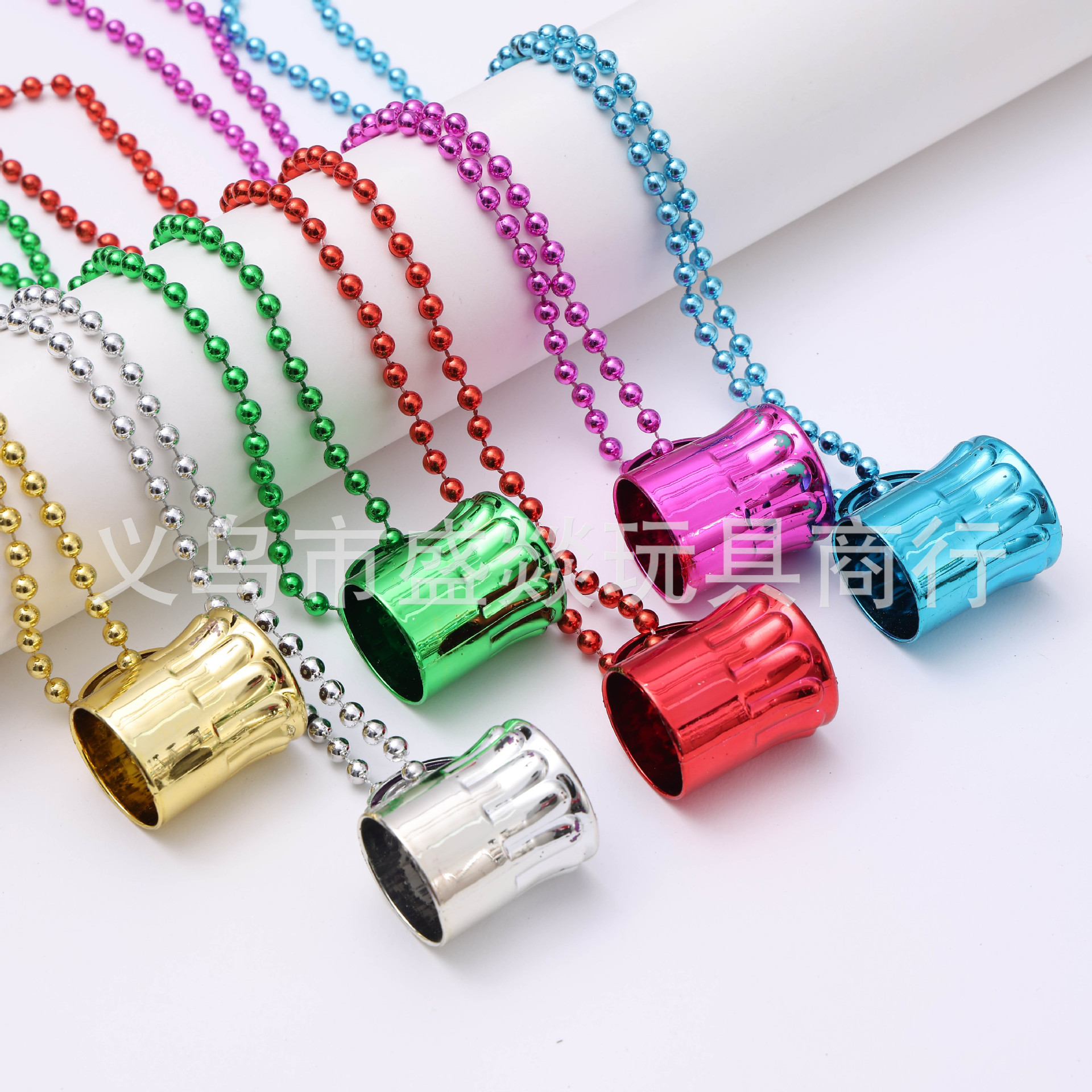 跨境慕尼黑啤酒节电镀扎啤杯圆珠链爱尔兰节狂欢节圣诞派对饰品