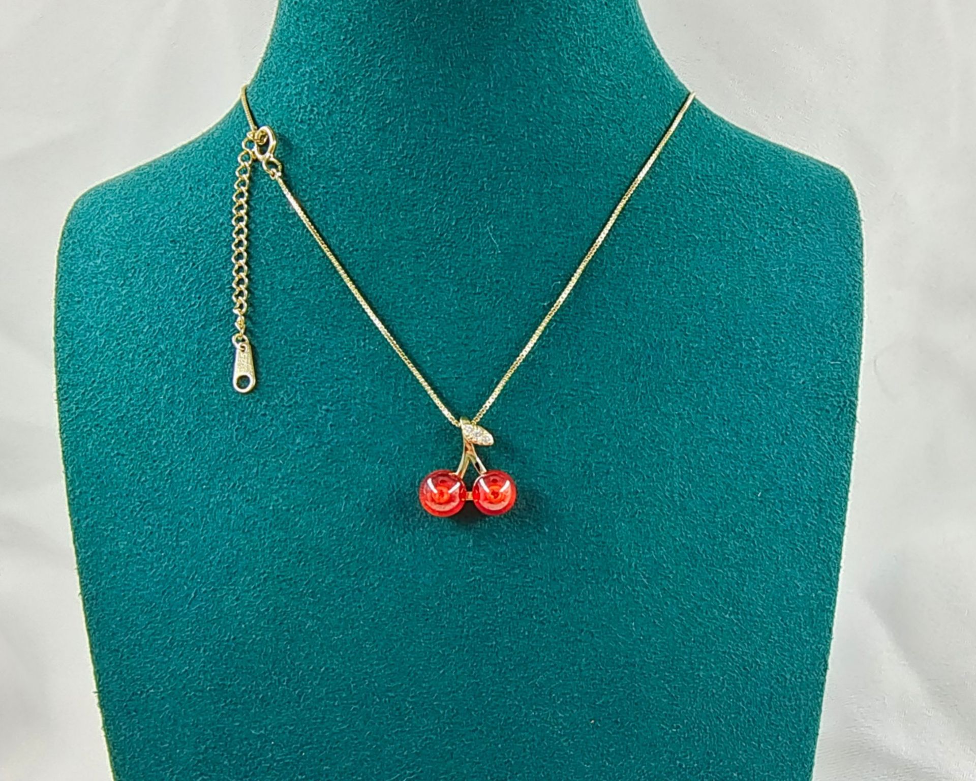 S925 sterling silver Japanese and Korean high-end red pendant cherry necklace, a light luxury and niche design for women's summer, collarbone necklace with a gentle smile