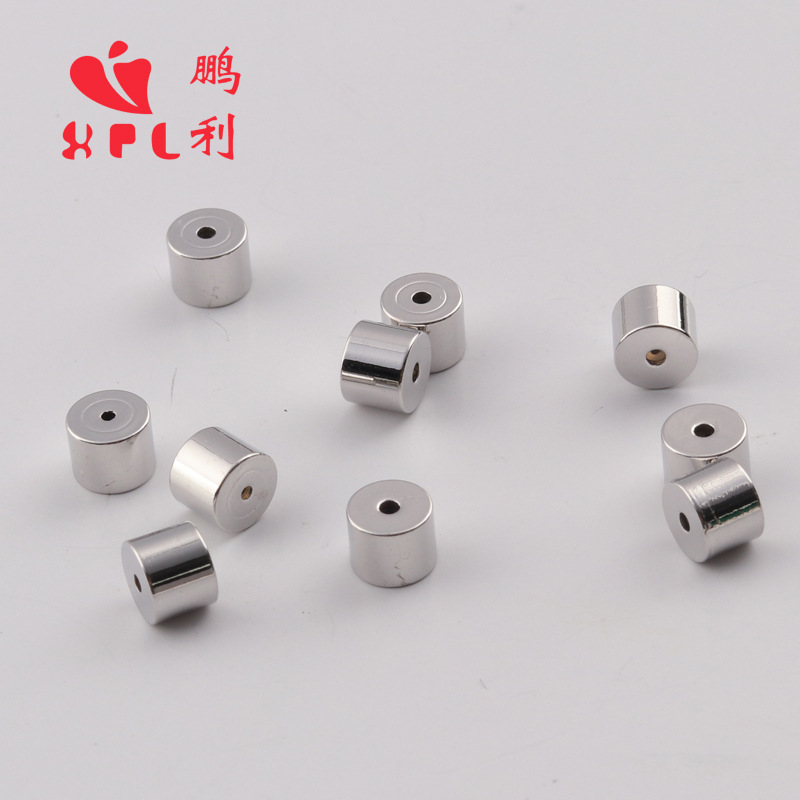 18K color-preserving electroplating, customizable logo, cross-border cylindrical ear plugs, real gold ear plugs, ear caps, round earplugs, and diy accessories Application Scenario