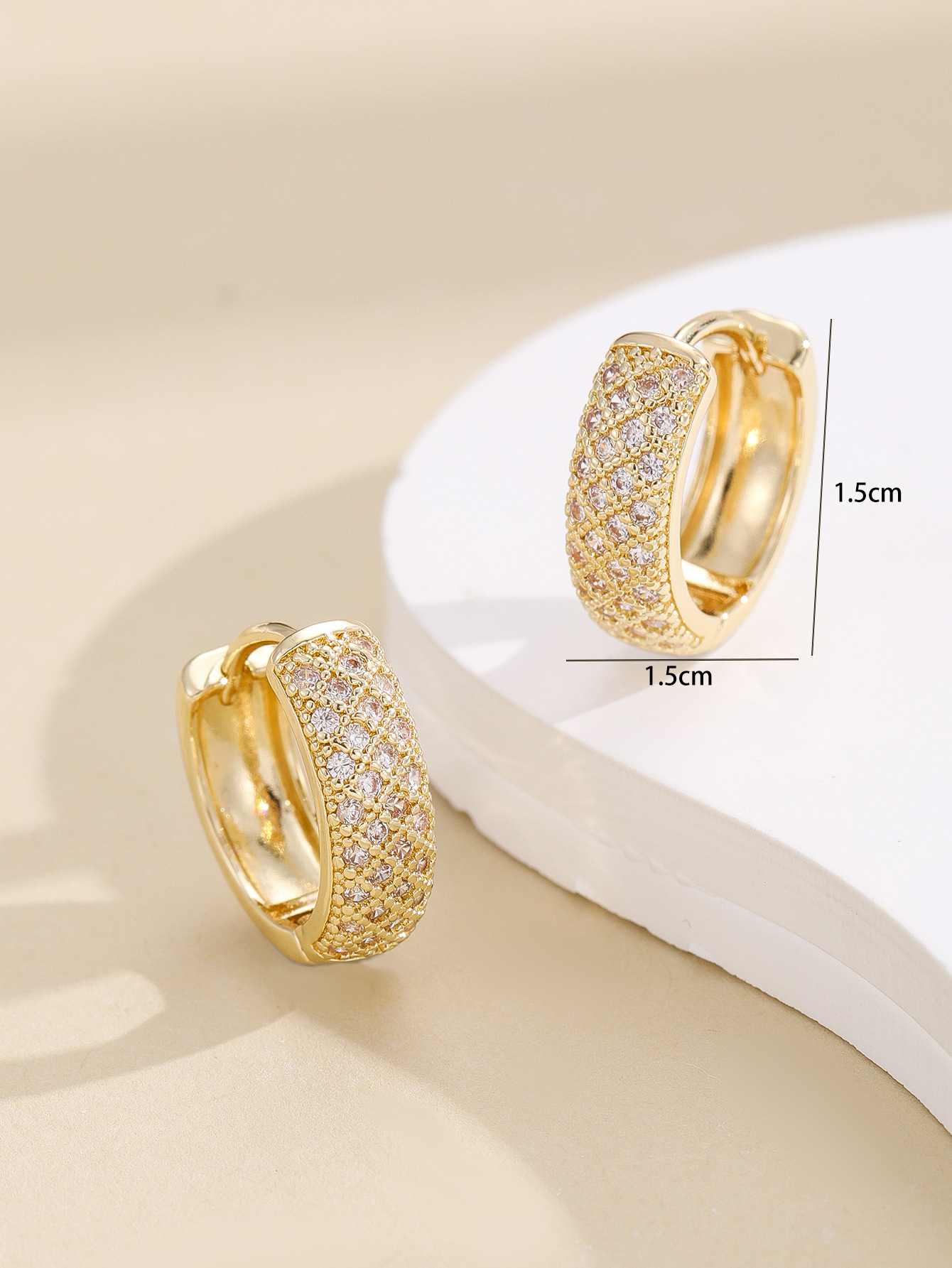 European and American cross-border trend earrings, hip-hop style men's and women's round ear buckles, women's full-set zircon earrings DIY earrings details Picture