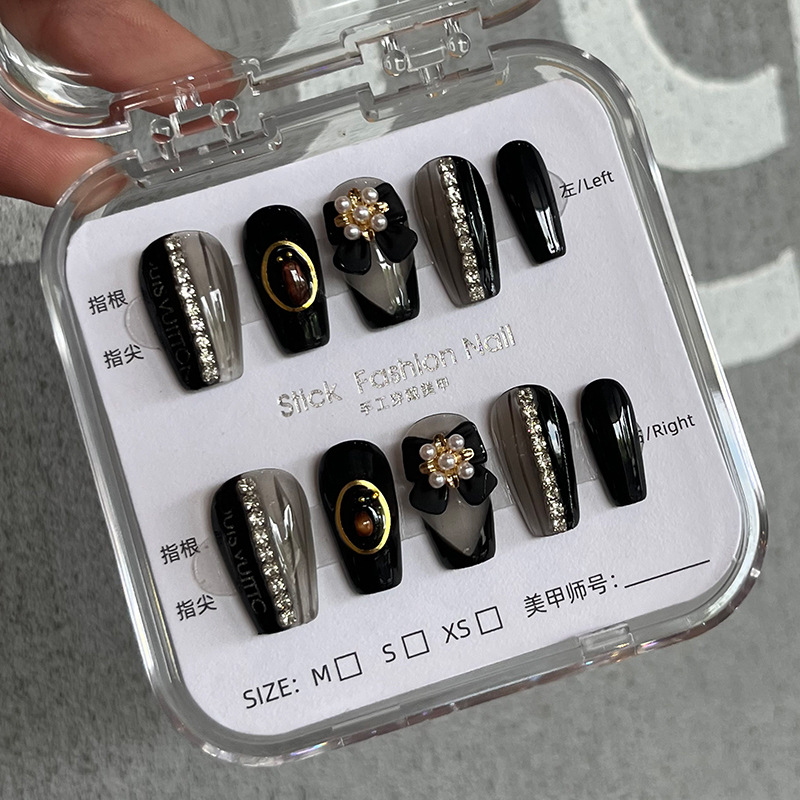 Small Fragrance Black Bow Pure Handmade Wear A Sweet Cool Spice Girl Light Luxury White High-Grade Manicure Fake Nails details Picture
