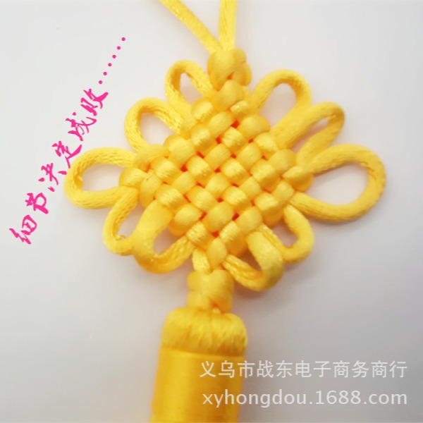 High-end mini small-sized Chinese knot pendants, No. 5, 6-plate Chinese knots, various vertical fine tassel knots, factory direct sales Application Scenario