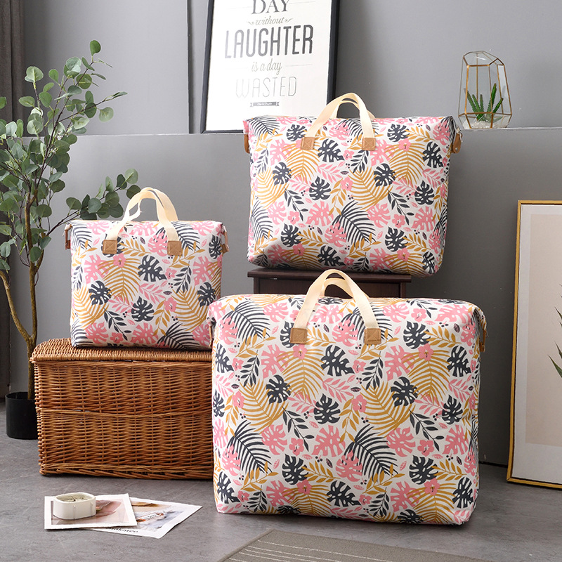 Non-woven fabric storage bags, waterproof and moisture-proof thickened cotton quilts, large-capacity household student moving packing clothes sorting bags Application Scenario