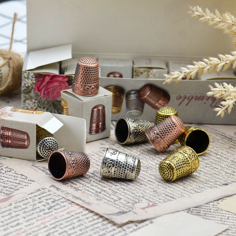 Tricolor Vintage thumb thickened finger set cross-stitch sewing cloth DIY accessories Vintage thimble finger thimble details Picture
