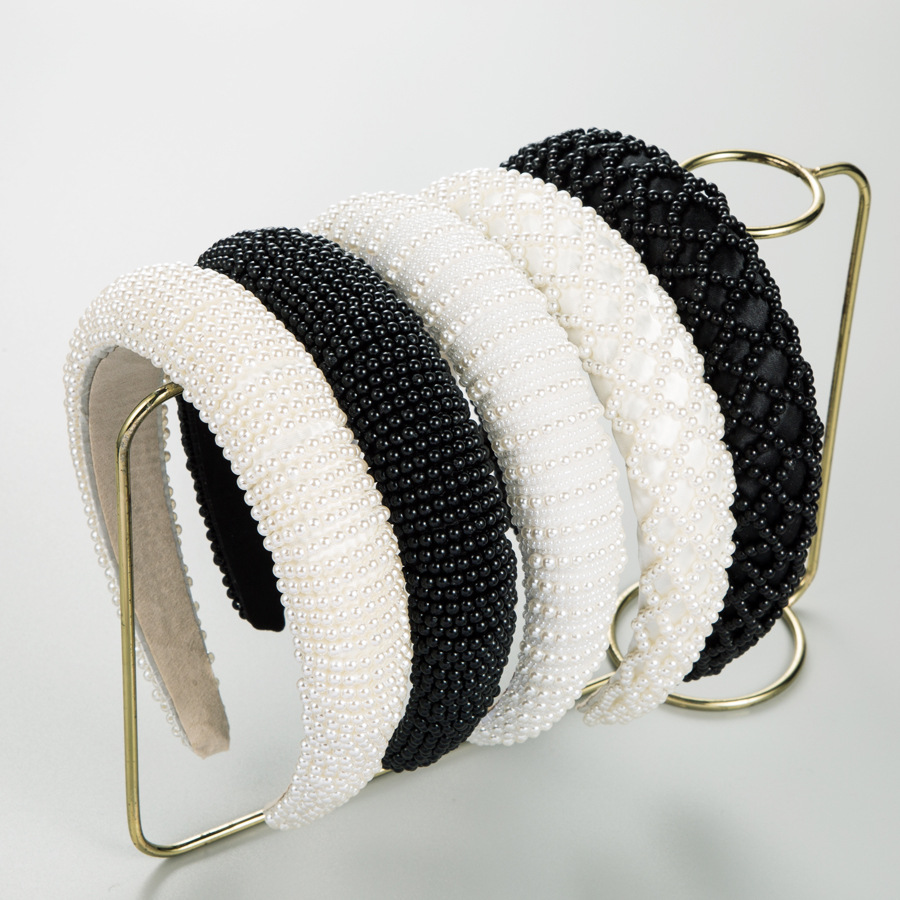 European and American retro fashion headbands, small pearl handcrafted beaded sponge hair bands, versatile for outdoor hair pressing wholesale